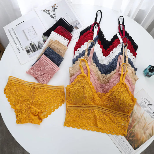 Lace bra and panty set for women in Pakistan